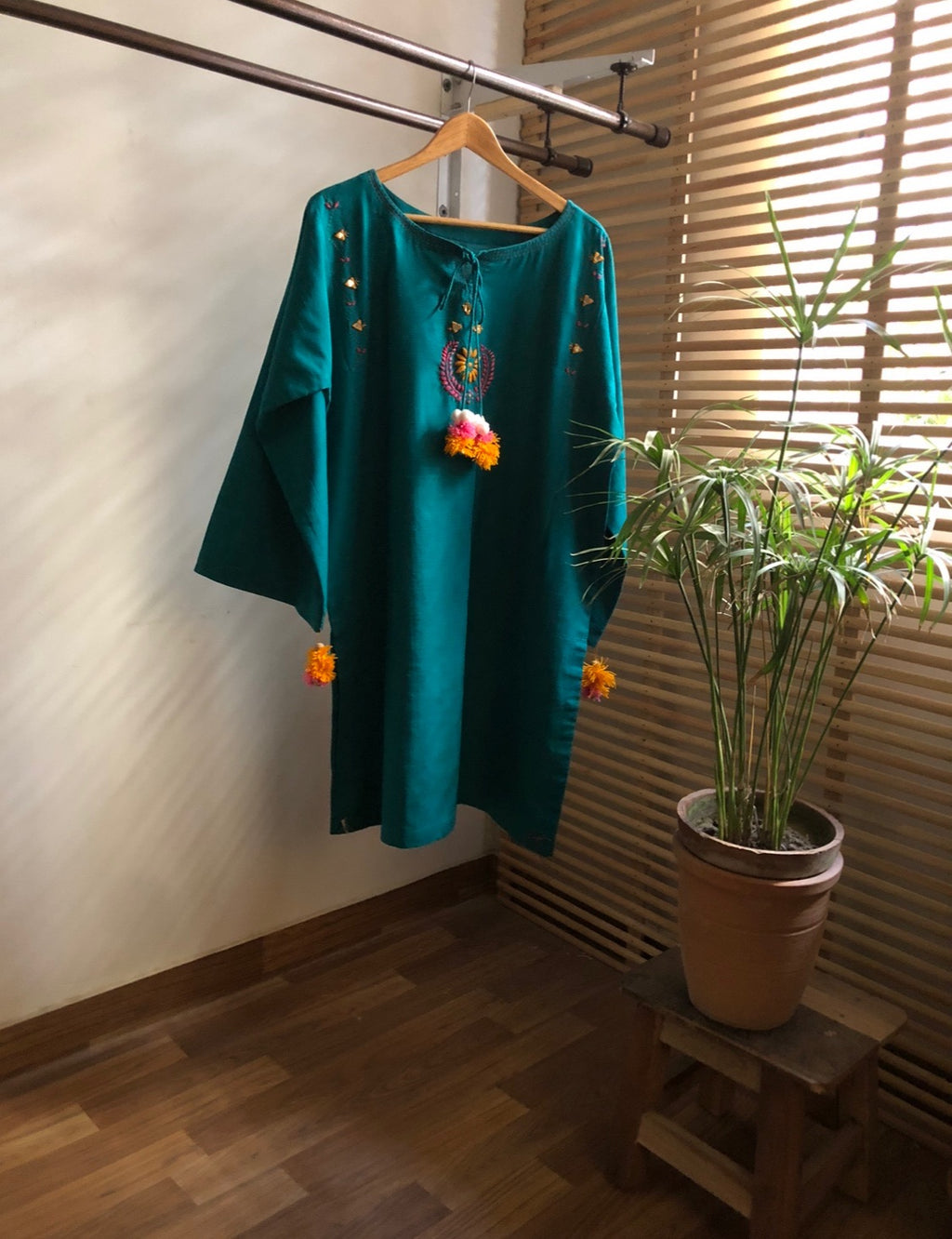 Feroza Kurta