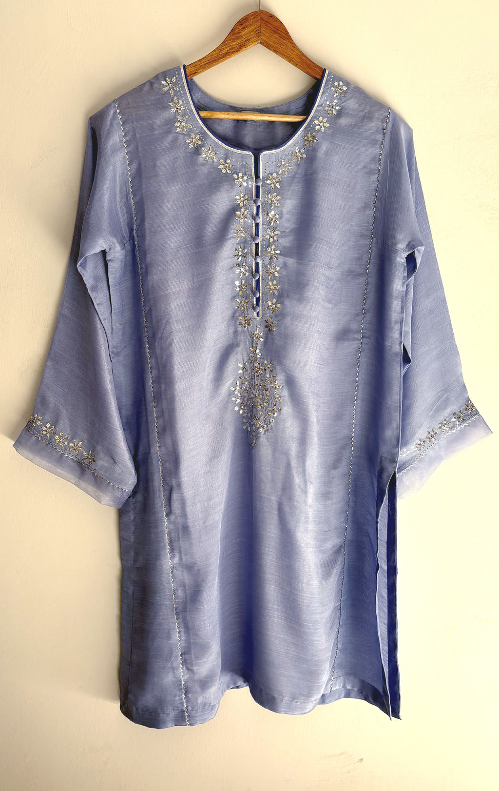Nargis Three Piece Set