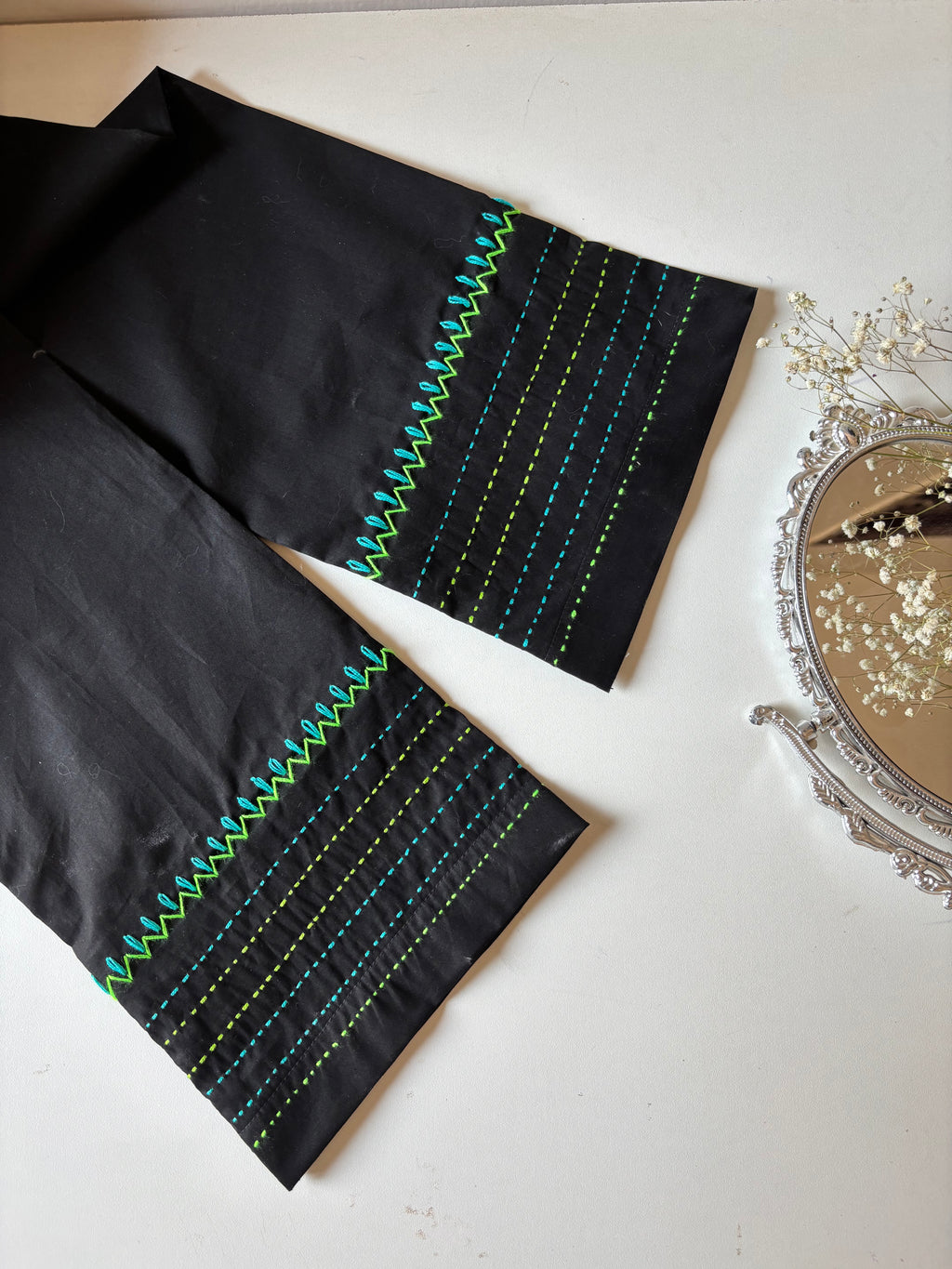 Mehr-un-Nisa Kurta