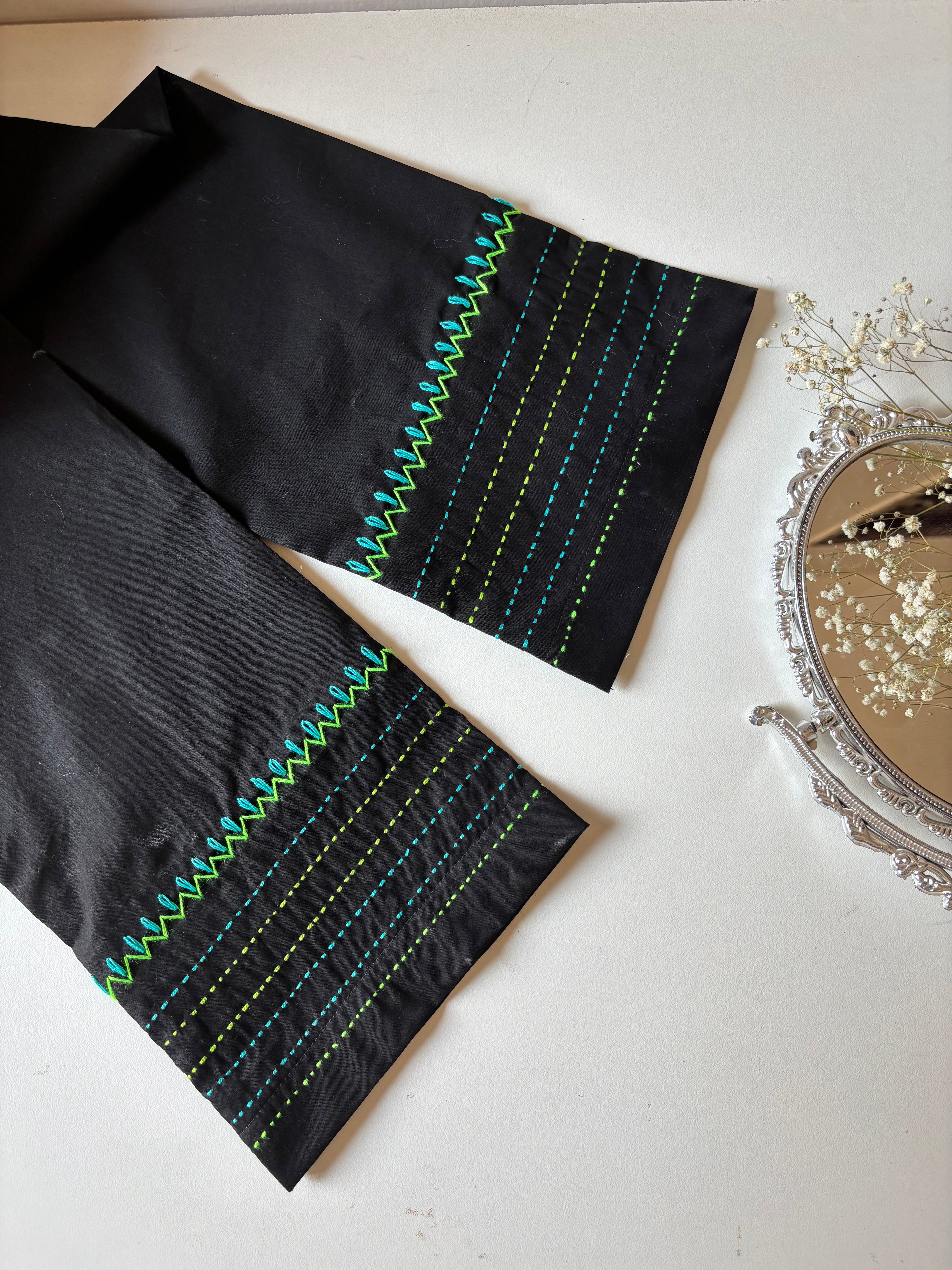 Mehr-un-Nisa Kurta