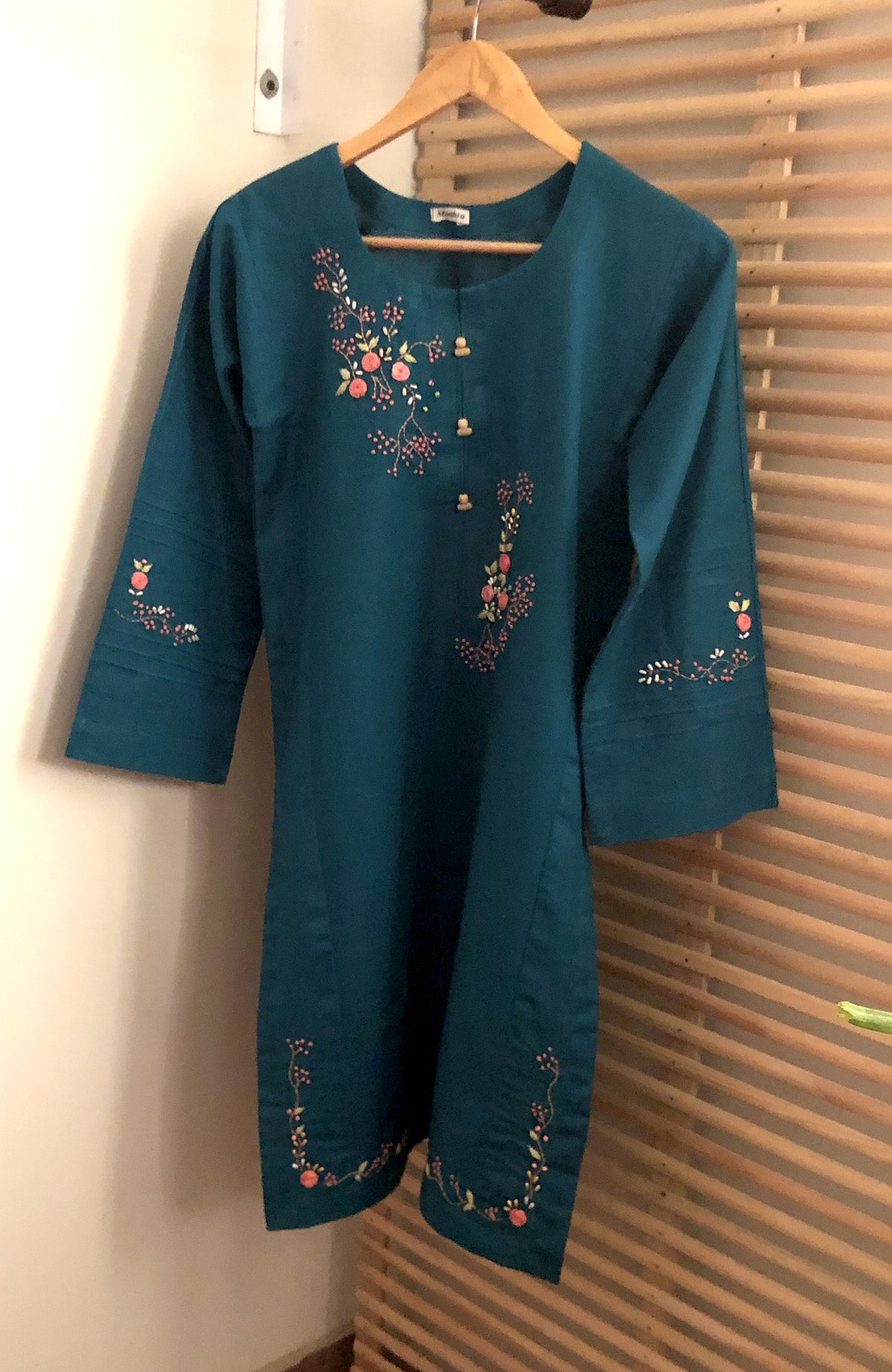 Nageena Kurta