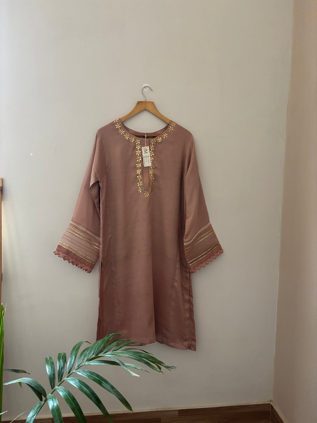 Roshani Three Piece Set