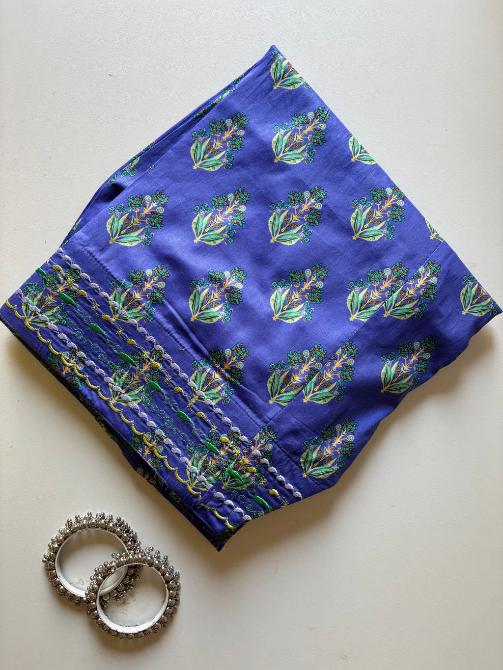 Laila Kurta Three Piece