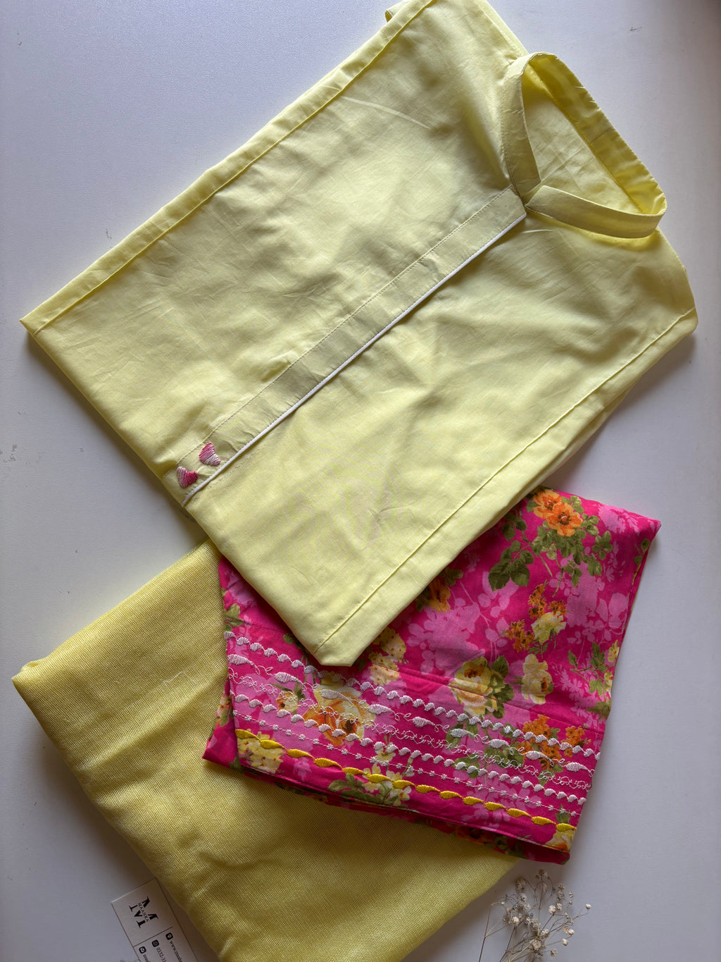 Gul e Wafa Kurta Three Piece