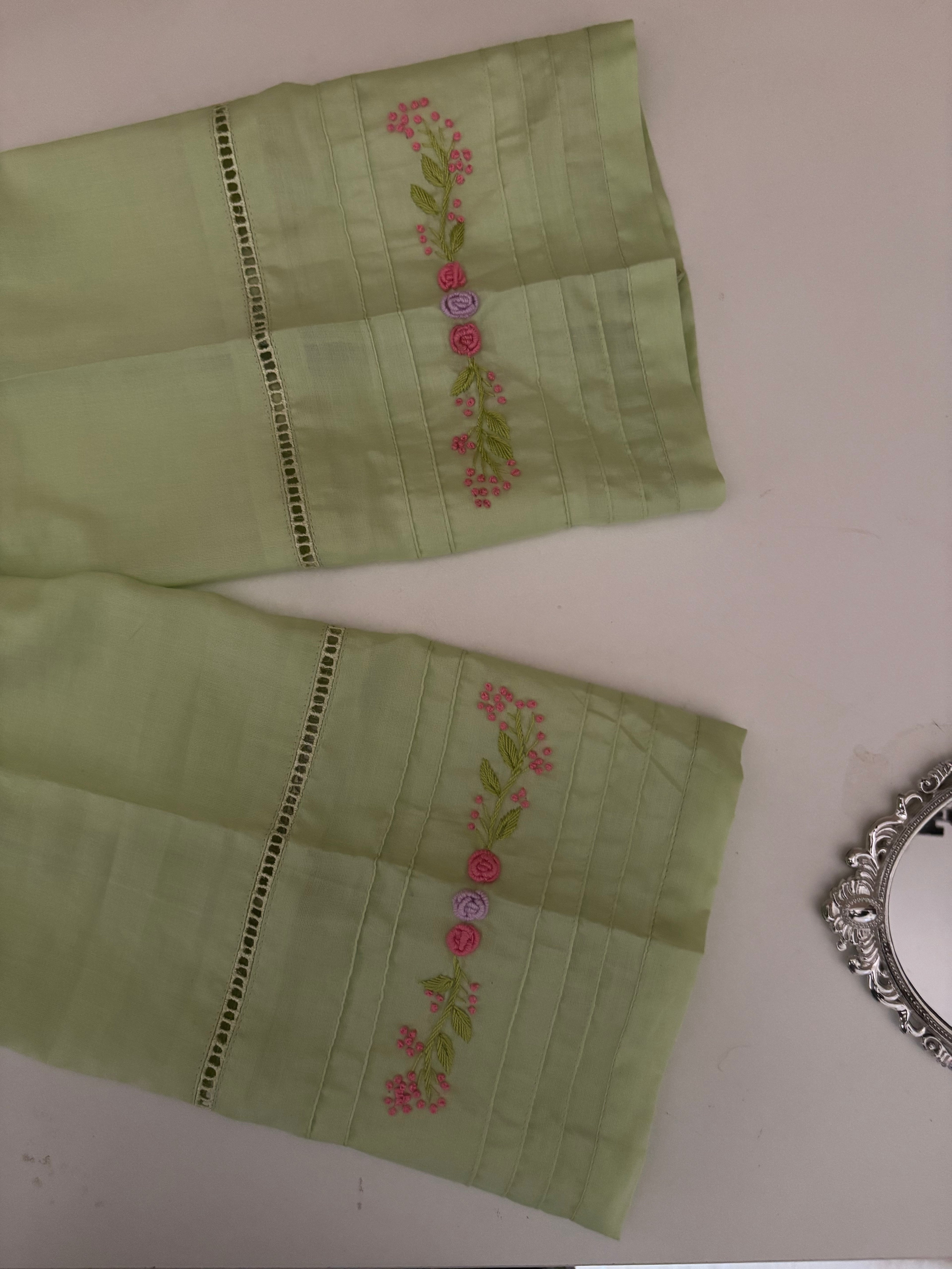 Naseem e Zaar Kurta