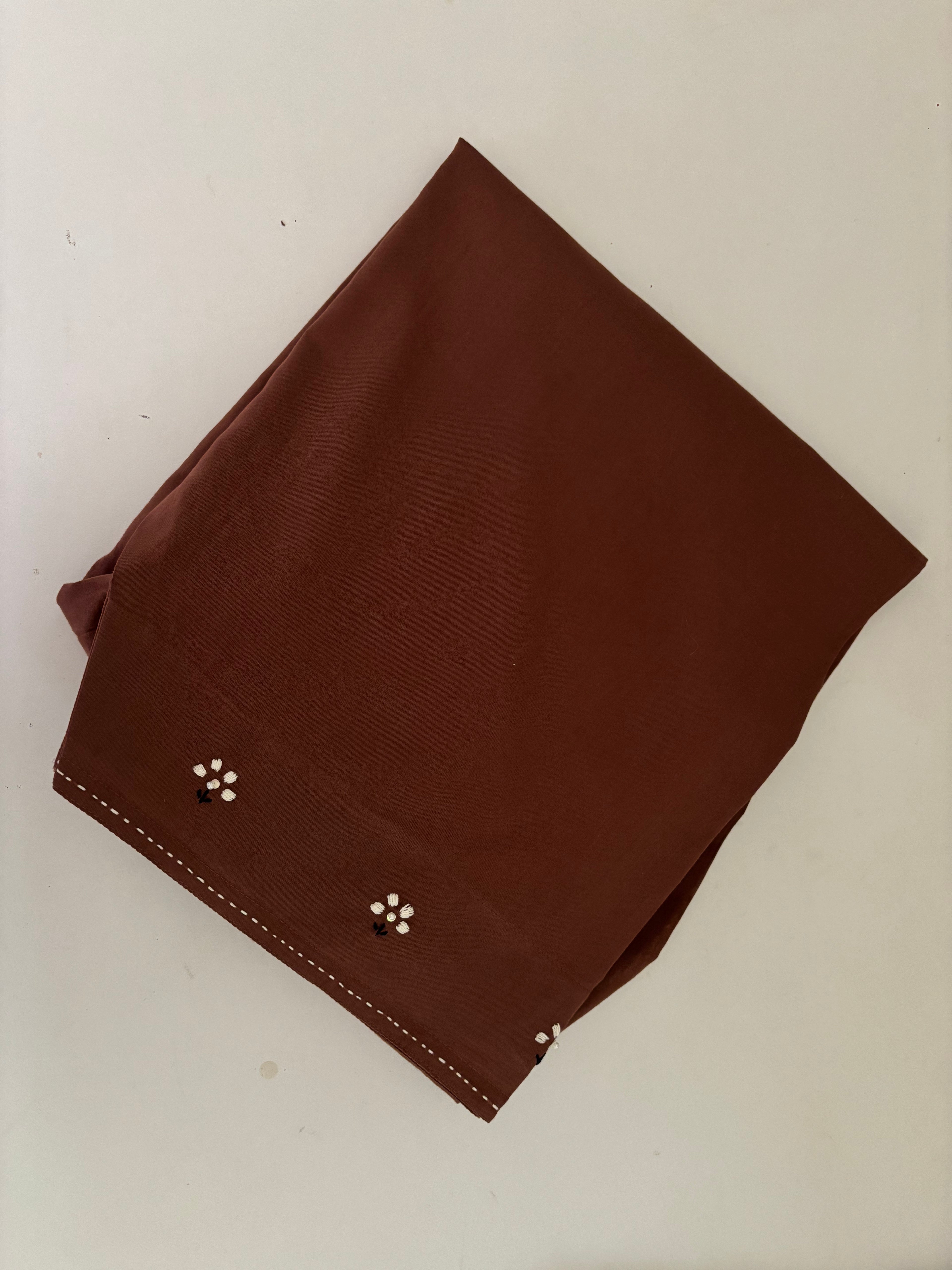 Saahira Shalwar