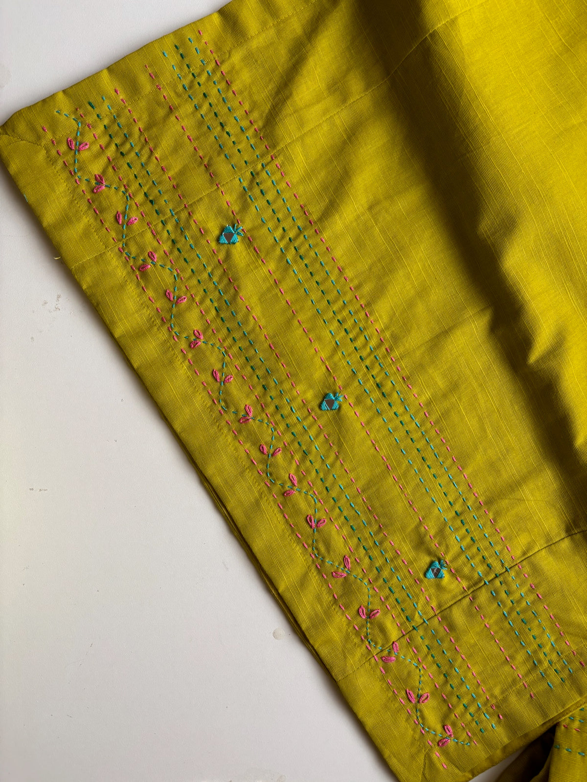 Dhoop Kiran Kurta
